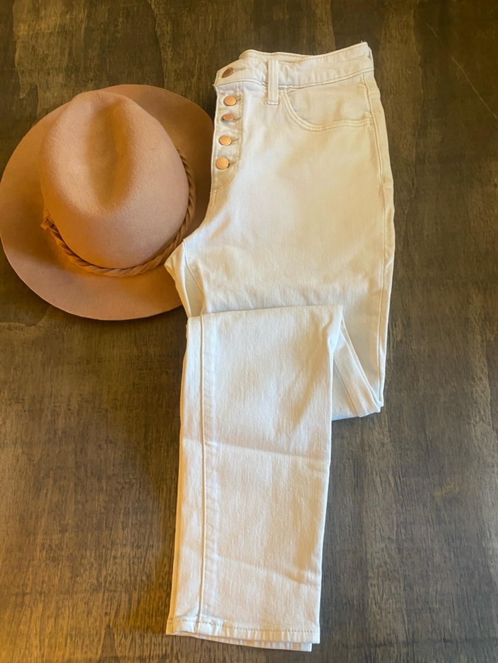 Universal Thread High-Rise Cream Button-Fly Jeans